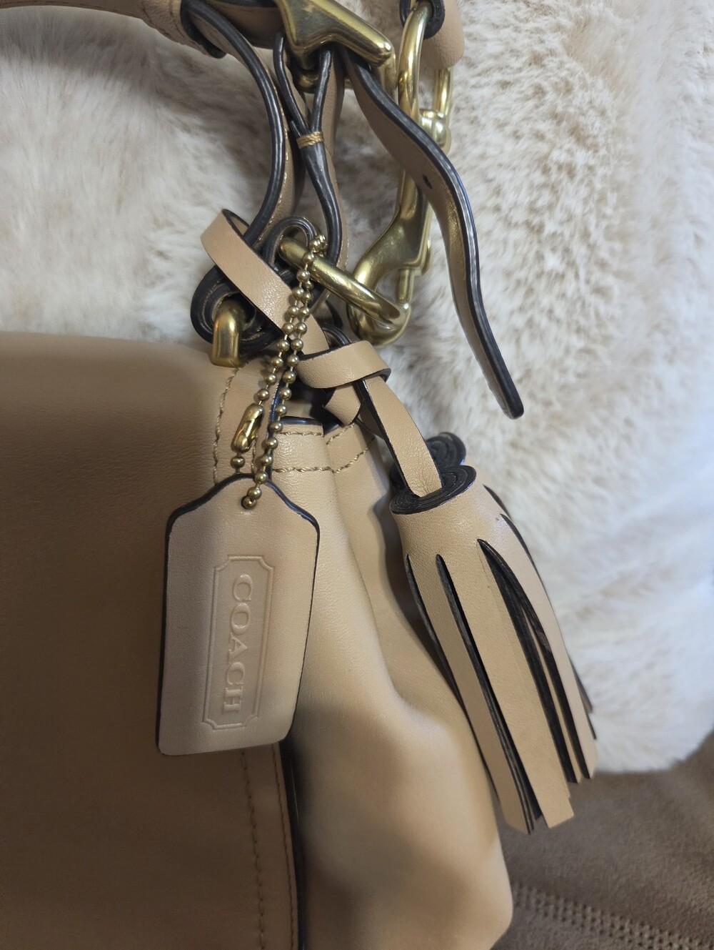 Coach Legacy Romy Pebbled Leather Shoulder Bag in Camel Beige with Flaw. - Picture 7 of 14